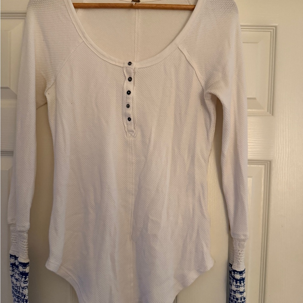 Free People White and Blue Long Sleeve Bodysuit